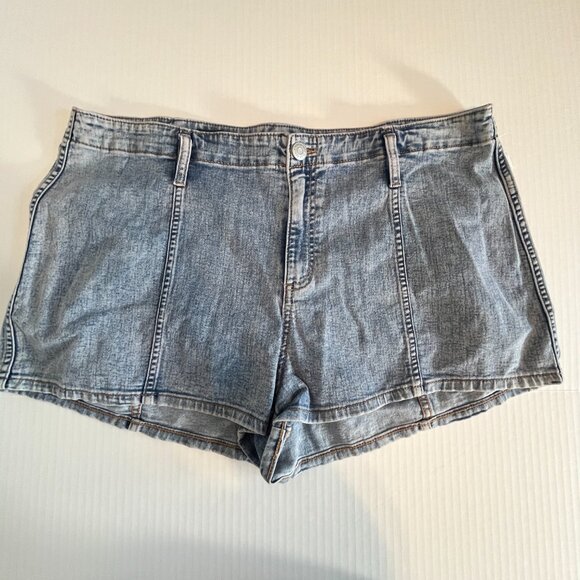 Lot of women's Wild Fable/Gap denim/athletic‎ shorts/tank size 16 NWOT - Picture 11 of 14